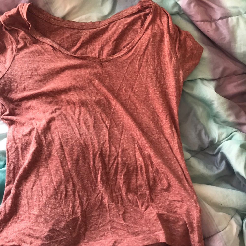 Coral t-shirt